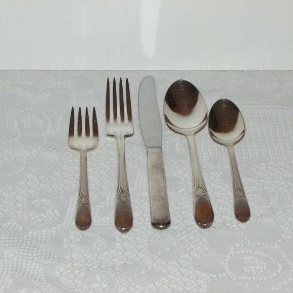 Vintage Silverplate Cutlery Set Mary Lou Devonshire 1938 Rogers International - Picture 3 of 4